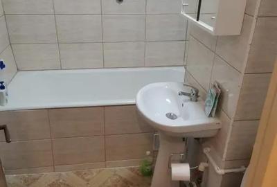 Apartament cu 3 camere decomandat în Iancului - 3