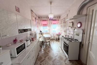 Casă individuală cu 4 camere cu Canalizare în Mihai Viteazul - 8