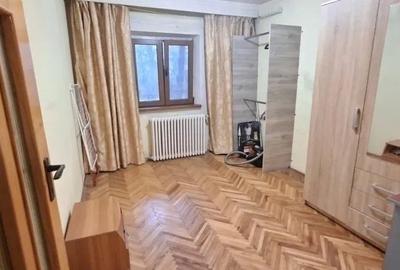 Apartament cu 3 camere decomandat, mobilat în Nicolina - 6