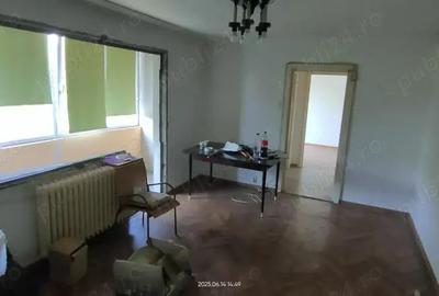Apartament 2 camere Gh Lazar de vanzare - 1