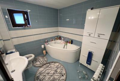 Casă individuală cu 4 camere cu Canalizare în Central - 6