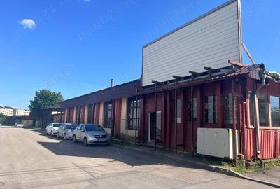 Spațiu comercial, de 600 mp, în Central - 4