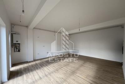 De vanzare 77 mp spatiu comercial la parter cu 48 mp grad... - 3