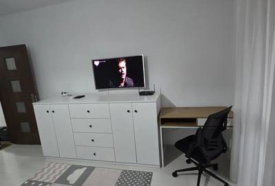 Apartament cu 2 camere decomandat în Apărătorii Patriei - 5