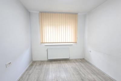 Spatiu De Birou Zona De Case Tractorul - 5