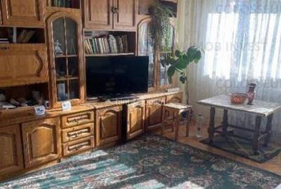 Apartament cu 3 camere decomandat în Centrul Civic - 2