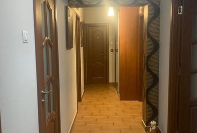 Apartament cu 3 camere decomandat în Păcurari - 6