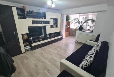 Apartament cu 2 camere decomandat în Central - 2