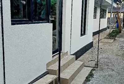 Casă cu 5 camere în Gherăseni - 1