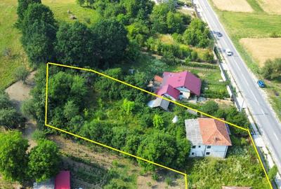 CASA CU TEREN 1730 MP, UTILITATI RACORDATE - 15