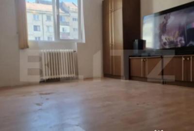 Spațiu comercial, de 65 mp, în Central - 16