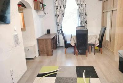 Casă cu 3 camere cu Canalizare în Central - 11