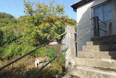 Casă cu 4 camere cu Teren 720 Mp în Central