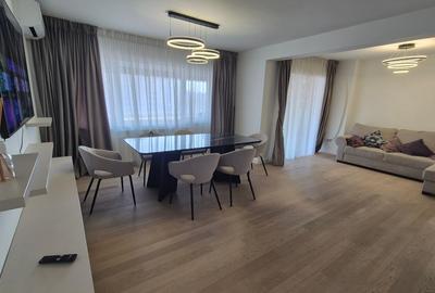 Apartament cu 3 camere decomandat, mobilat în 1 Mai