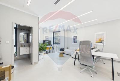 Birou, de 47 mp, în Decebal - 2