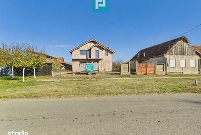 Casă cu 6 camere cu Teren 1800 Mp în Central - 8