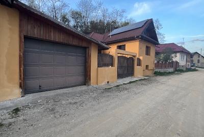 Casă individuală cu 4 camere cu Teren 284 Mp în Central - 1