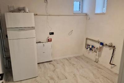 Apartament cu 5 camere semidecomandat în Romană - 1