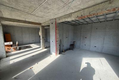 Casă cu 4 camere în Pasărea - 1