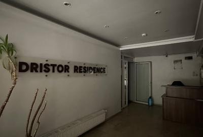 Garsonieră decomandată, mobilată în Dristor - 11