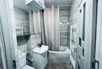 Apartament cu 3 camere decomandat în Central - 3