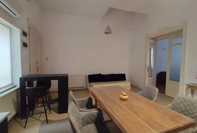 Apartament cu 3 camere decomandat în Ultracentral