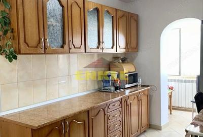 VANZARE APARTAMENT 2 CAMERE + MANSARDA - 6