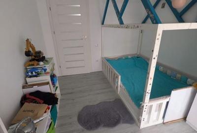 Apartament cu 4 camere semidecomandat în Central - 2