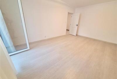 Apartament cu 3 camere decomandat în 9 Mai - 22