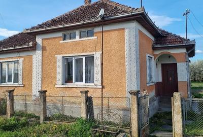 Casa cu teren 14,40 ari in Corod-Culciu jud Satu Mare