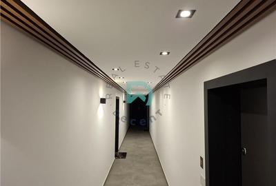 Apartament cu 3 camere decomandat, mobilat în Tractorul - 8