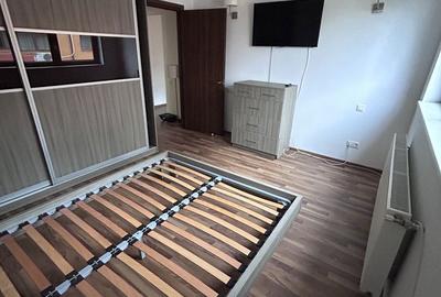 Apartament cu 3 camere decomandat în Central - 3