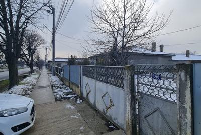 Vanzare casa cu teren de 3817 mp, com.Tulucesti, jud.Galati, deschidere la DN26 - 2