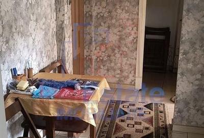 Apartament cu 3 camere semidecomandat în Tătărași - 1