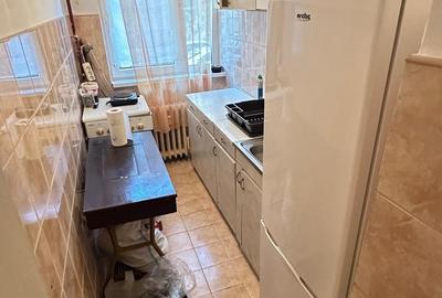 De vanzare apartament 3 camre Dacia Labirint parter inalt - 2