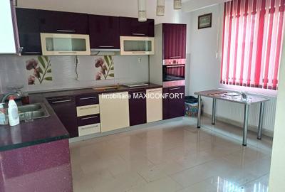 Casă cu 5 camere în Central - 3