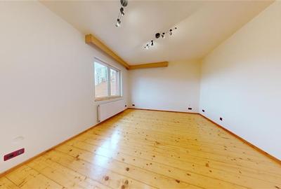 Edificiu interbelic:Rezidenta Lux,Sediu firma,Clinica,Investitie,Centru Civic,Br - 17