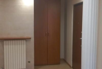 Apartament cu 3 camere semidecomandat în Runcu - 3