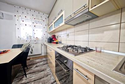 Nufarul-Apartament 72 mp, modern 3 camere, 2 bai, balcon cu panorama - 2