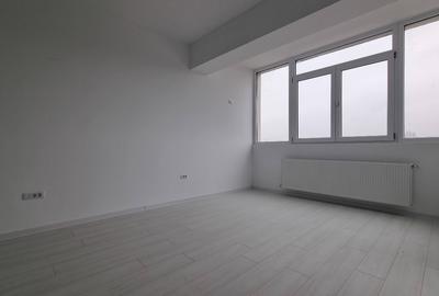 Apartament cu 3 camere semidecomandat în Est - 7