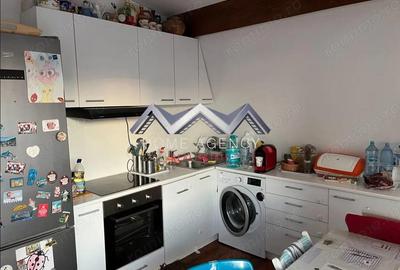 Casă cu 3 camere cu Teren 360 Mp în Central - 1