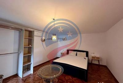 Casă cu 4 camere cu Teren 1640 Mp în Dubova - 11