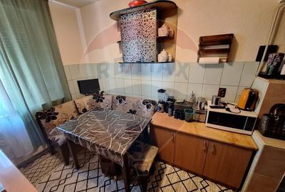 Apartament cu 3 camere Hunedoara, jud. Hunedoara - 7