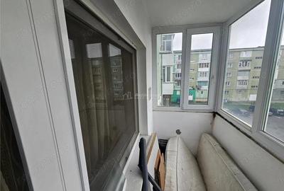 Resita, 4 Cam. Dec., Mobilat+Utilat, Et. 2, Micro 4 - 14