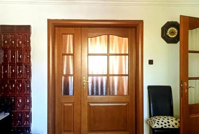 Casă cu 3 camere cu Teren 390 Mp în Jiului - 8