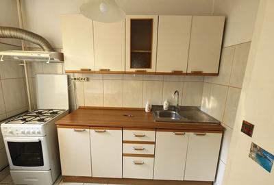 Apartament cu 3 camere decomandat, mobilat în Colentina - 6