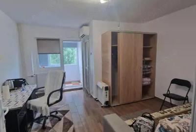 Dristor - Ramnicu Valcea garsoniera etaj 6 complet mobilata si utilata, balcon
