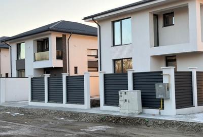 Casă individuală cu 5 camere cu Canalizare în Est - 1