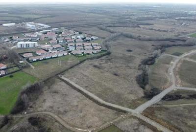 Teren de 5000 mp, în Albina - 2