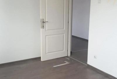 Apartament cu 2 camere semidecomandat în Micro 11 - 2